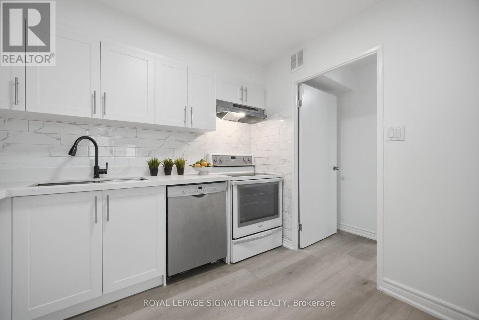 906 - 1580 Mississauga Valley Boulevard, Mississauga, Ontario  L5A 3T8 - Photo 19 - W13740090