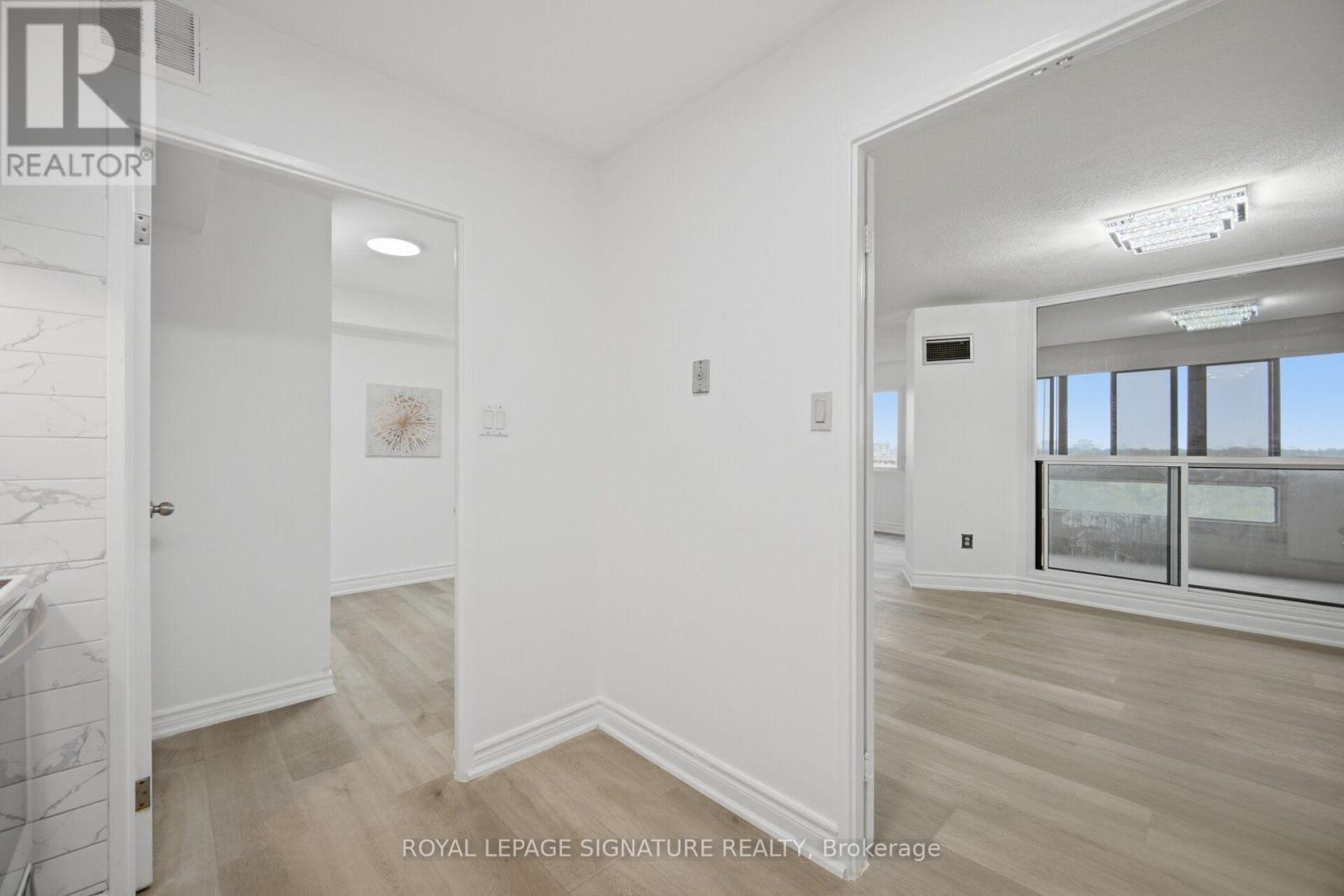 906 - 1580 Mississauga Valley Boulevard, Mississauga, Ontario  L5A 3T8 - Photo 20 - W13740090