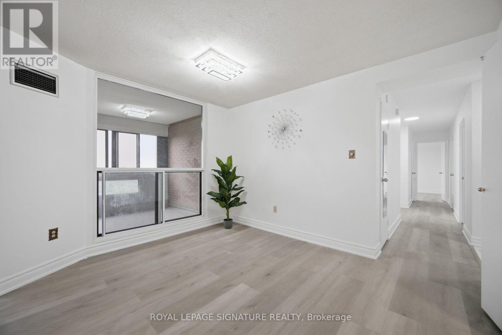 906 - 1580 Mississauga Valley Boulevard, Mississauga, Ontario  L5A 3T8 - Photo 9 - W13740090