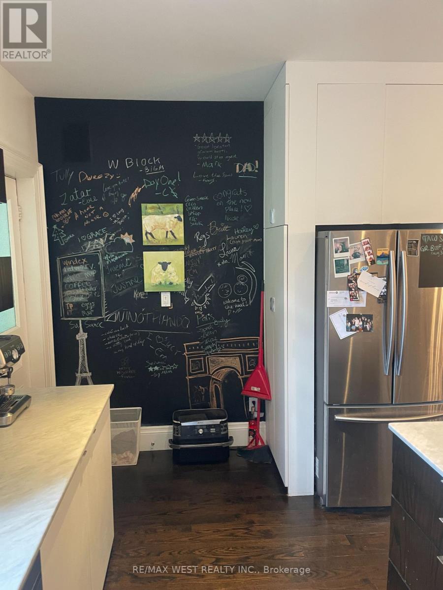 Main & Second - 58 Lynd Avenue, Toronto, Ontario  M6R 1T9 - Photo 15 - W13740120