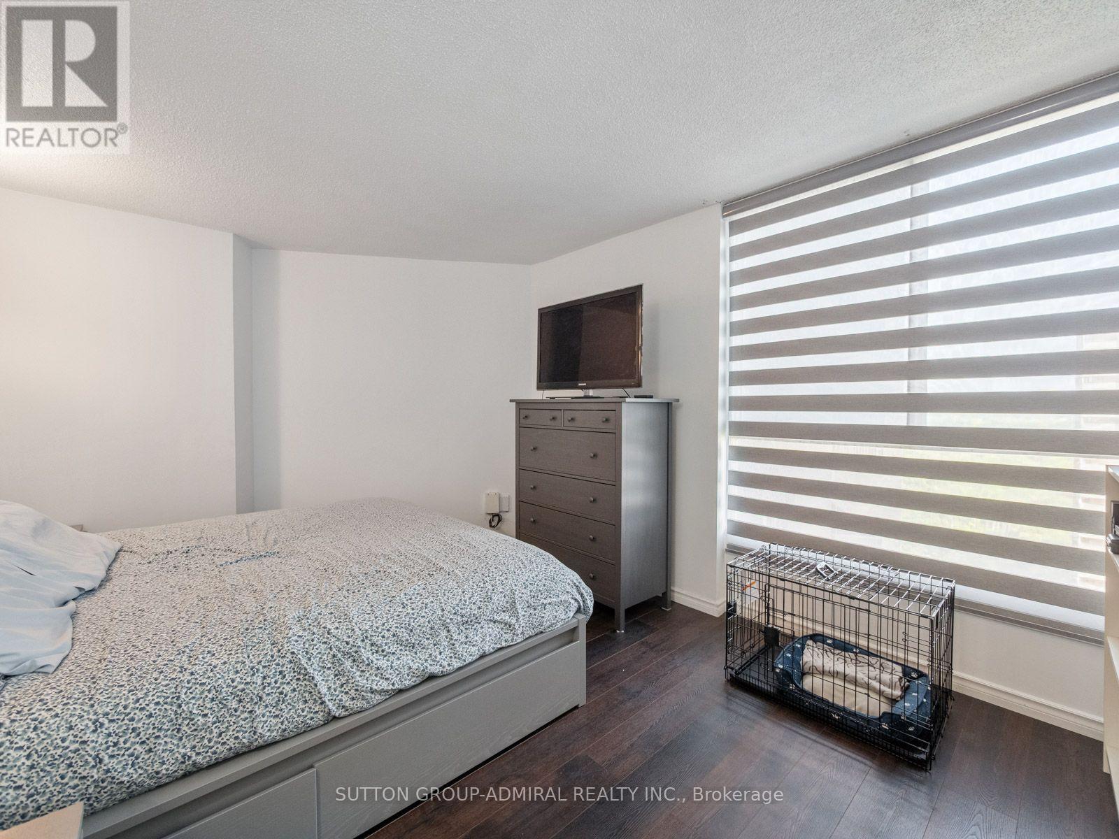 1811 - 10 Martha Eaton Way, Toronto, Ontario  M6M 5B3 - Photo 25 - W13740126