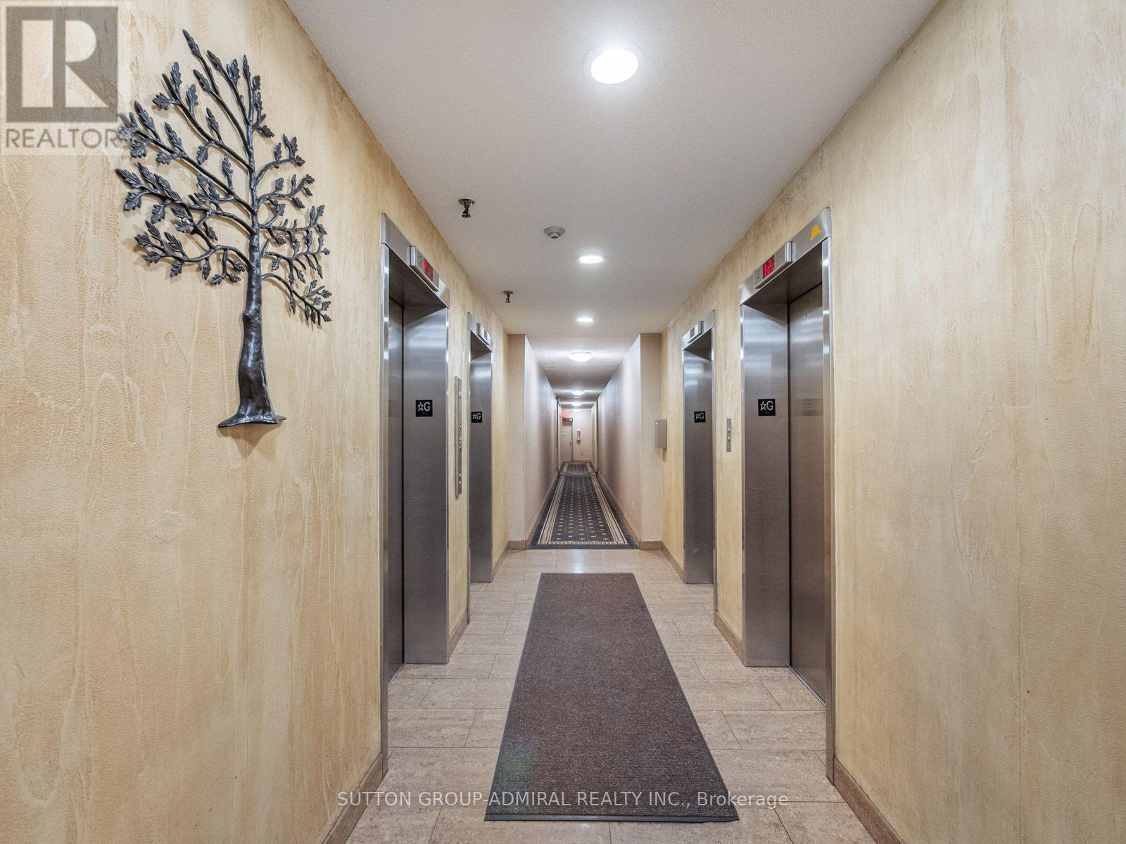 1811 - 10 Martha Eaton Way, Toronto, Ontario  M6M 5B3 - Photo 39 - W13740126