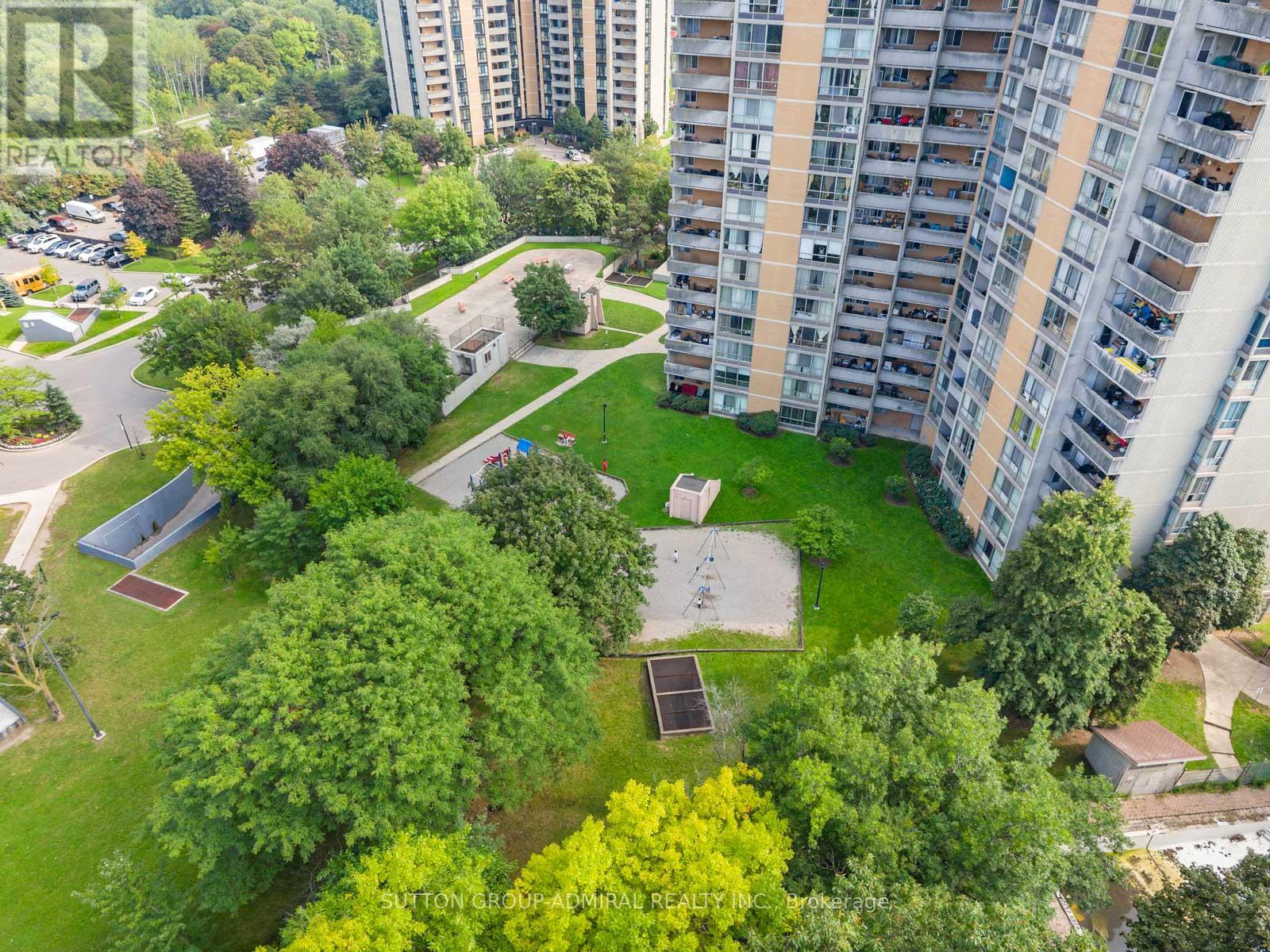 1811 - 10 Martha Eaton Way, Toronto, Ontario  M6M 5B3 - Photo 43 - W13740126