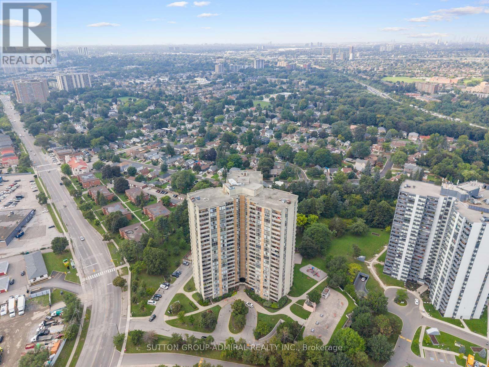 1811 - 10 Martha Eaton Way, Toronto, Ontario  M6M 5B3 - Photo 47 - W13740126
