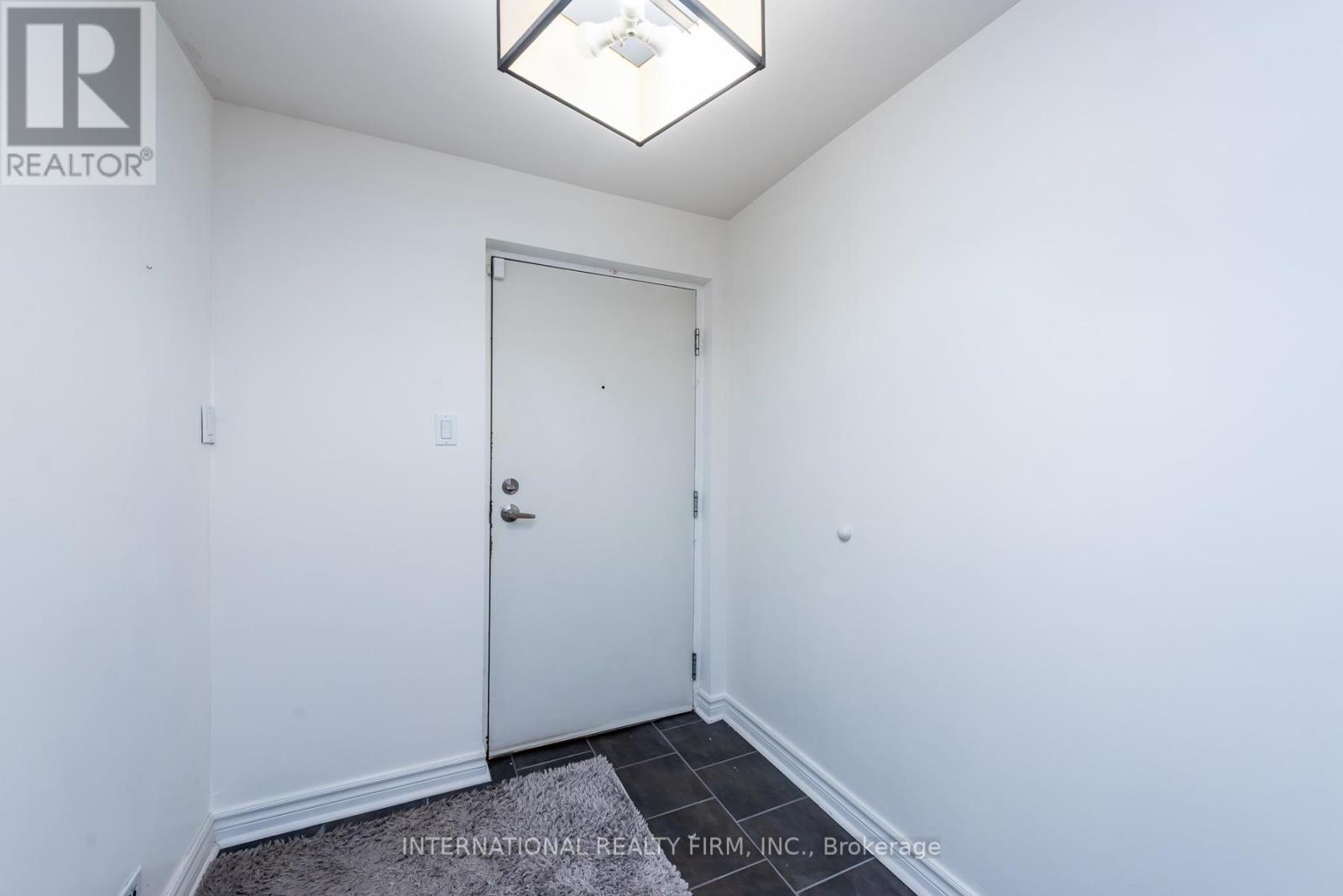 15 - 6855 Glen Erin Drive, Mississauga, Ontario  L5N 1P6 - Photo 14 - W13740150