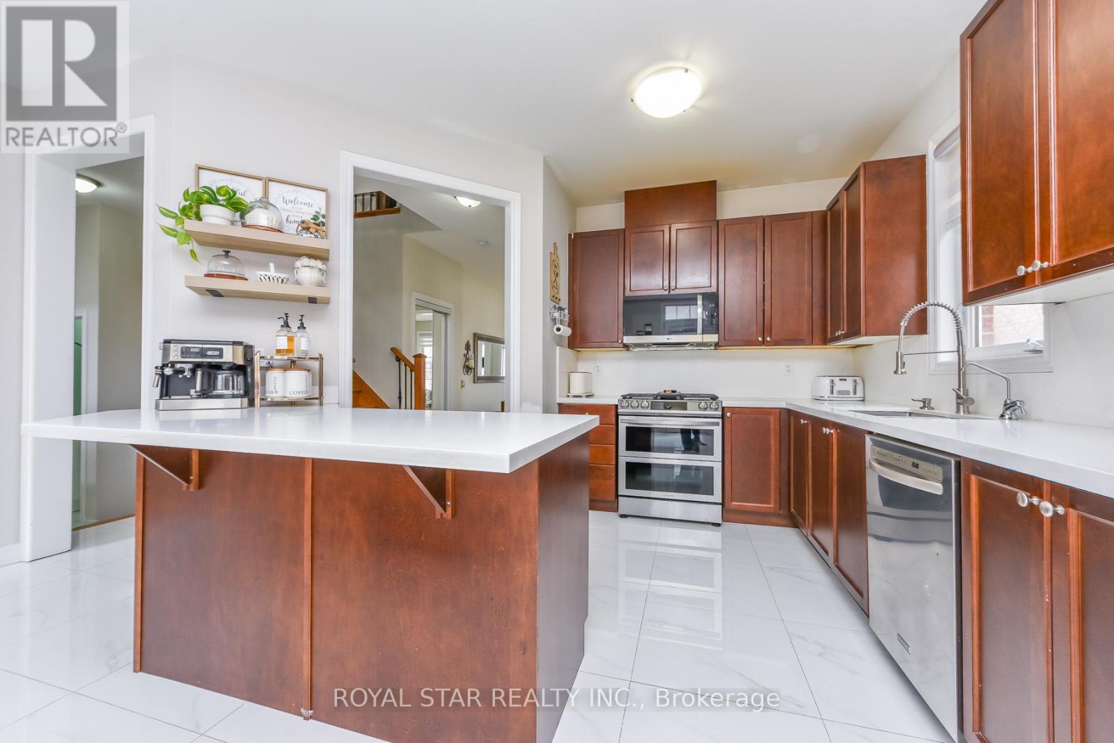 38 Robitaille Drive, Brampton, Ontario  L6R 0H6 - Photo 21 - W13740152