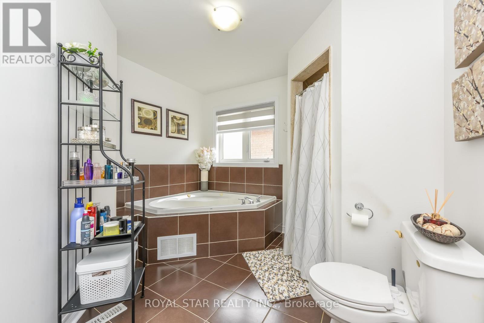 38 Robitaille Drive, Brampton, Ontario  L6R 0H6 - Photo 41 - W13740152