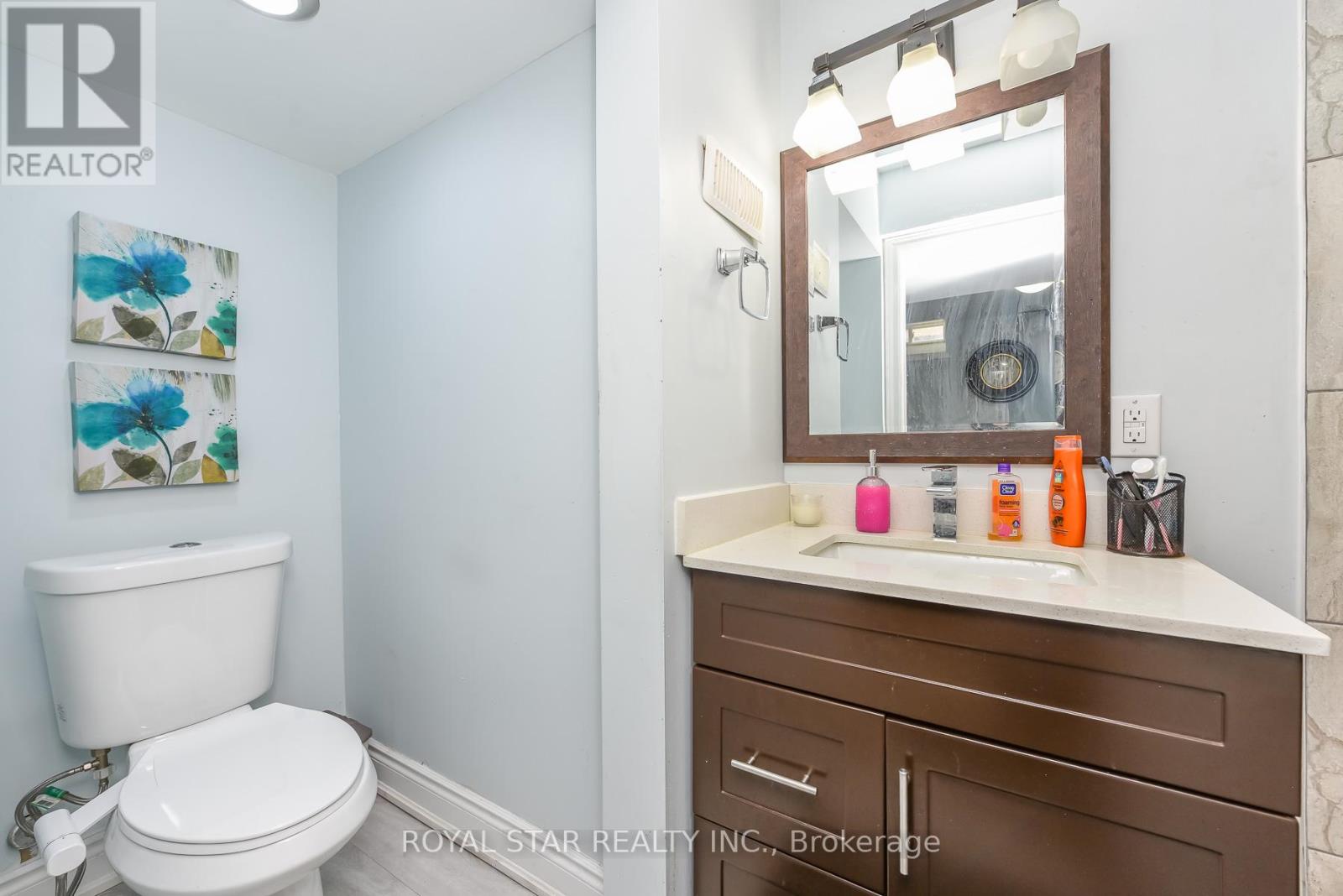 38 Robitaille Drive, Brampton, Ontario  L6R 0H6 - Photo 47 - W13740152