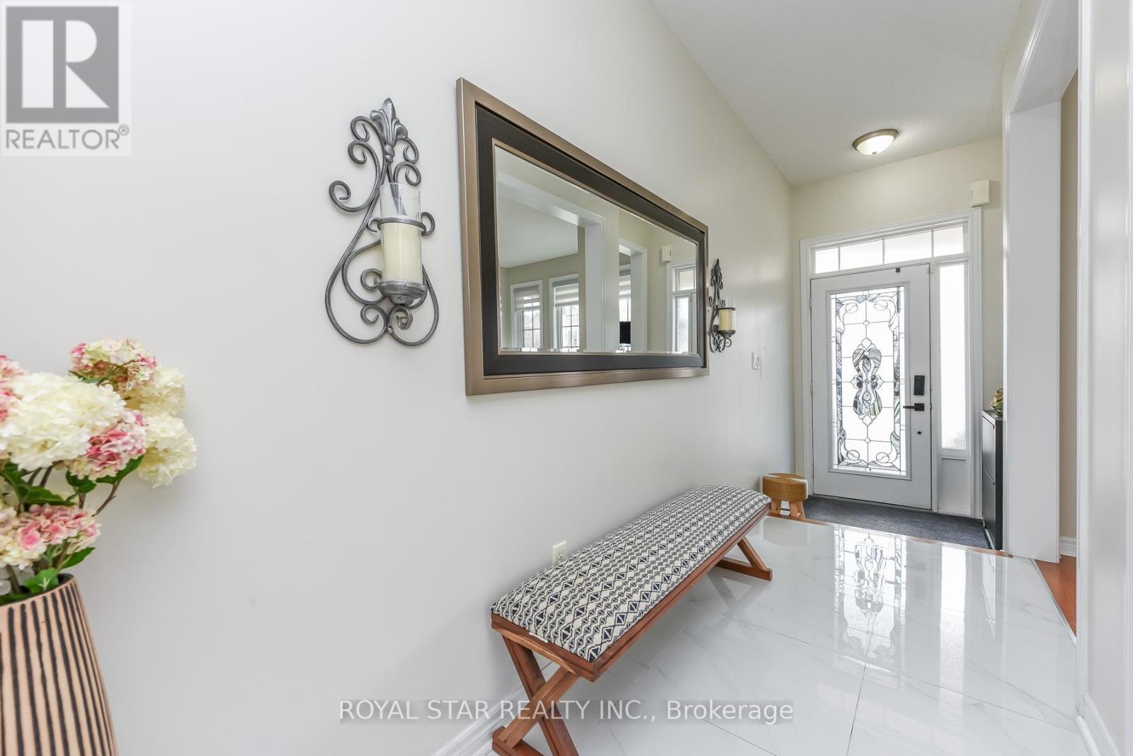 38 Robitaille Drive, Brampton, Ontario  L6R 0H6 - Photo 7 - W13740152