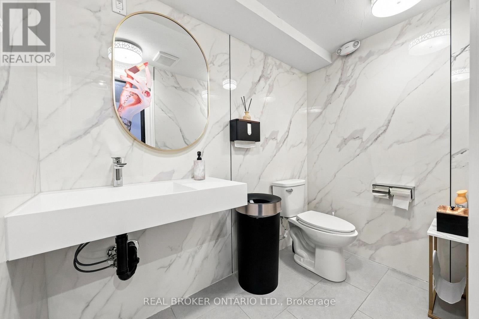 1438a Dufferin Street, Toronto, Ontario M6H 3L1 - Photo 22 - W13740164