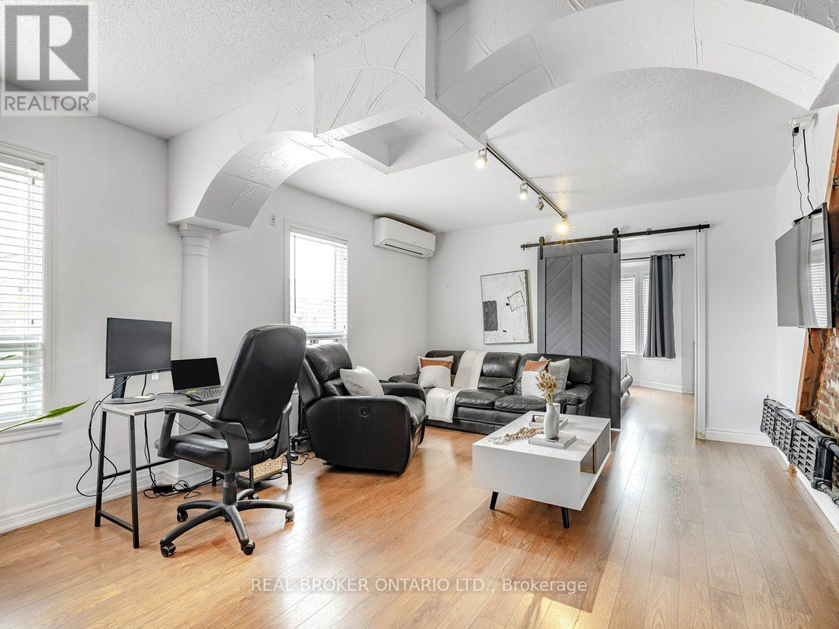 1438a Dufferin Street, Toronto, Ontario M6H 3L1 - Photo 25 - W13740164