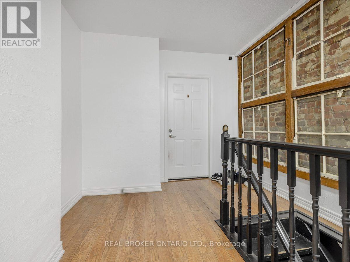 1438a Dufferin Street, Toronto, Ontario M6H 3L1 - Photo 32 - W13740164