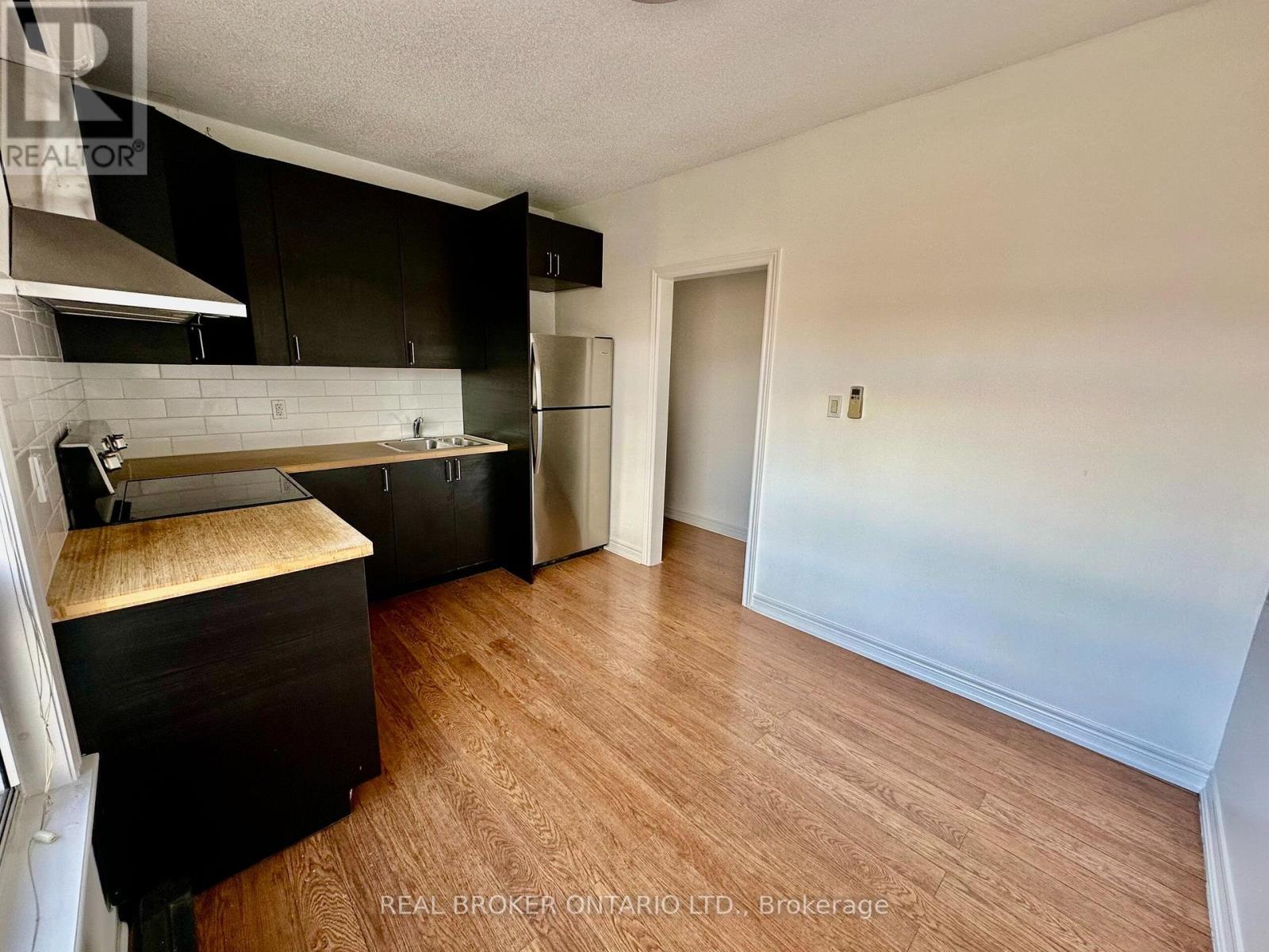 1438a Dufferin Street, Toronto, Ontario M6H 3L1 - Photo 40 - W13740164