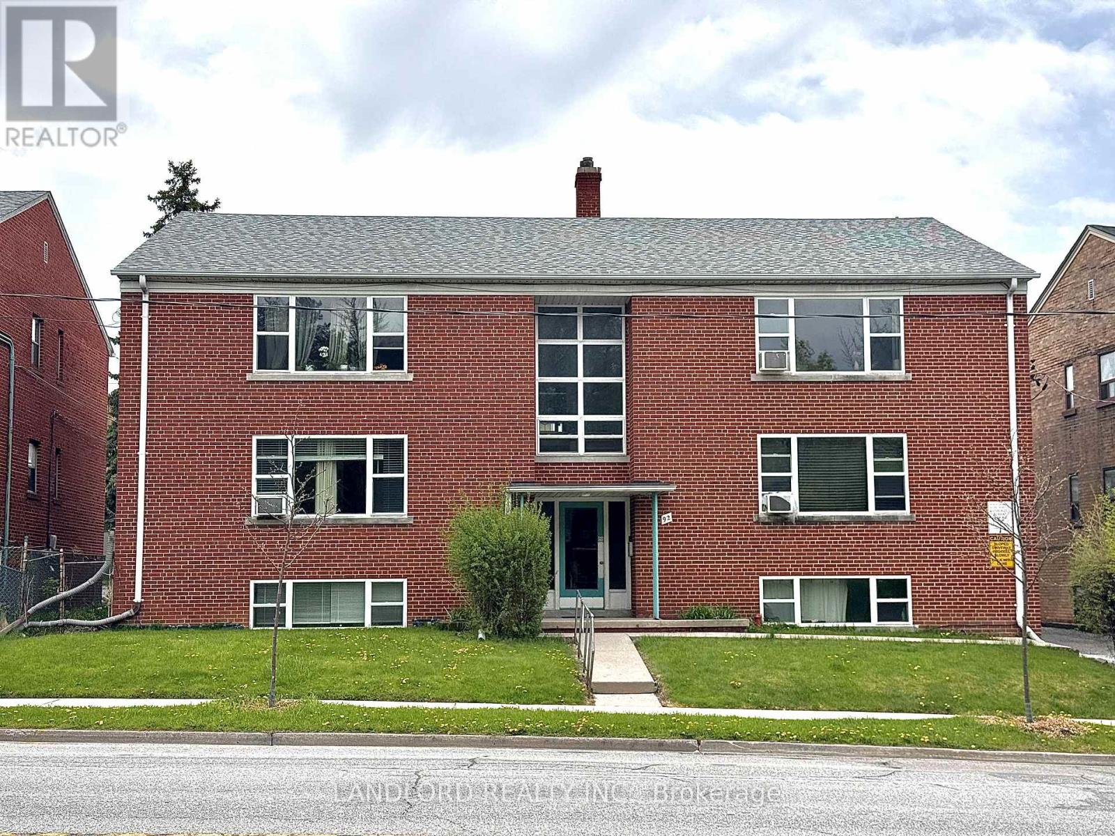 5 - 92 Trethewey Drive, Toronto, Ontario  M6M 4B4 - Photo 25 - W13740220