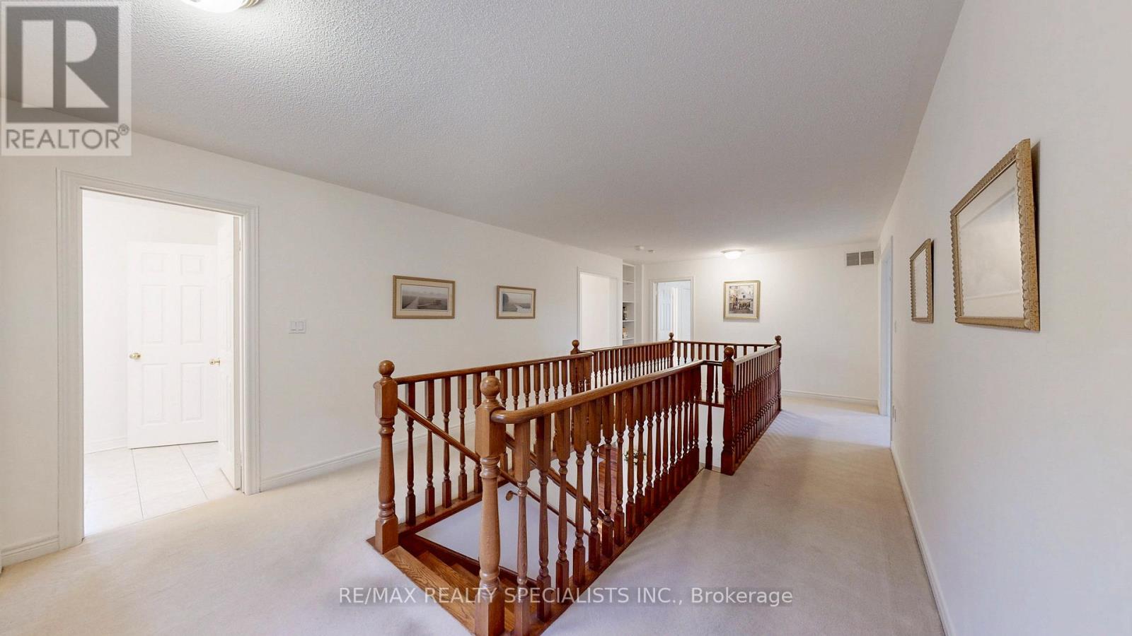 2258 Rochester Circle, Oakville, Ontario  L6M 5E1 - Photo 20 - W13740274