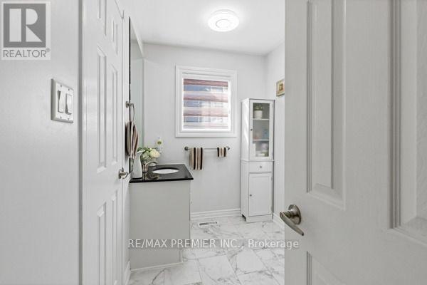 8 - 116 Rory Road, Toronto, Ontario  M6L 3G1 - Photo 11 - W13740306