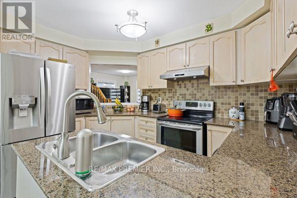 8 - 116 Rory Road, Toronto, Ontario  M6L 3G1 - Photo 12 - W13740306
