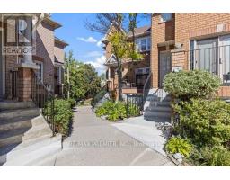 8 - 116 RORY ROAD, Toronto, Ontario