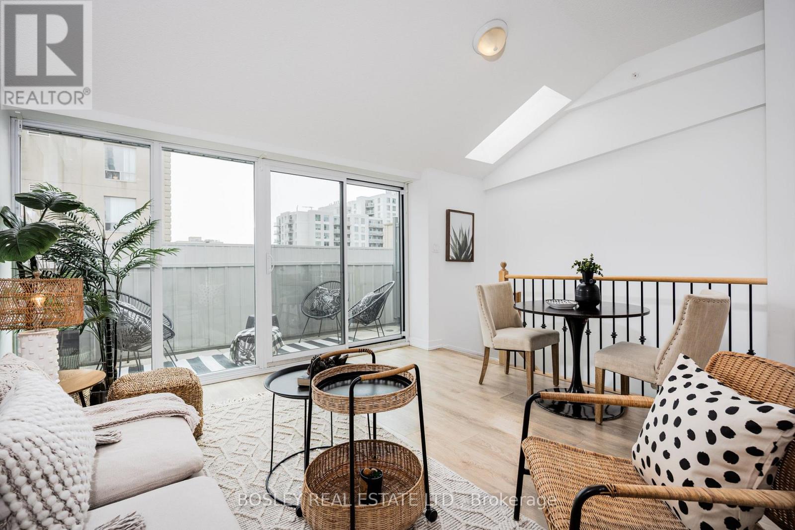 423 - 1410 DUPONT STREET, Toronto, Ontario