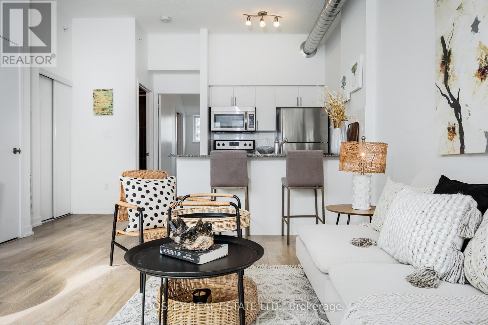 423 - 1410 Dupont Street, Toronto, Ontario  M6H 2B1 - Photo 6 - W13740326