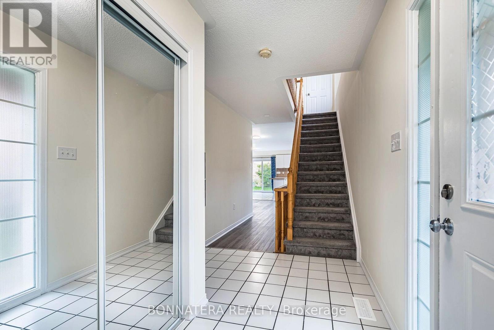 59 - 5255 Palmetto Place, Mississauga, Ontario  L5M 0H2 - Photo 7 - W13740366