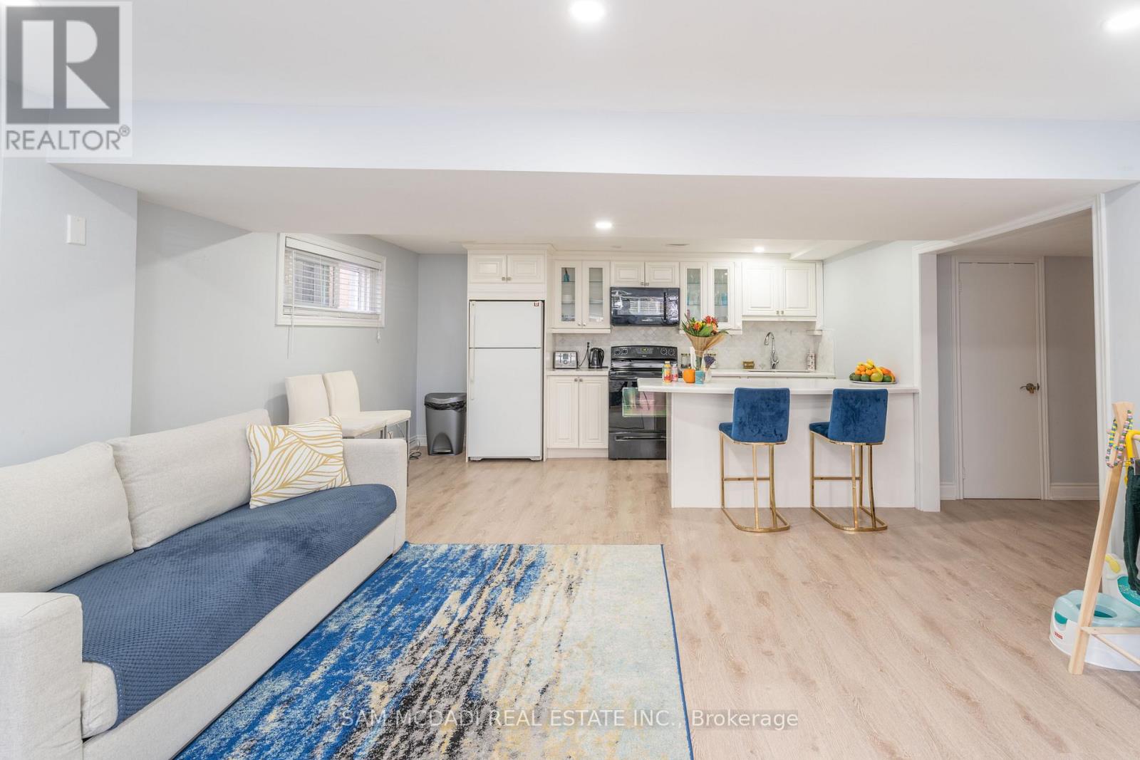 54 Bearbury Drive, Toronto, Ontario  M9C 2G9 - Photo 26 - W13740386