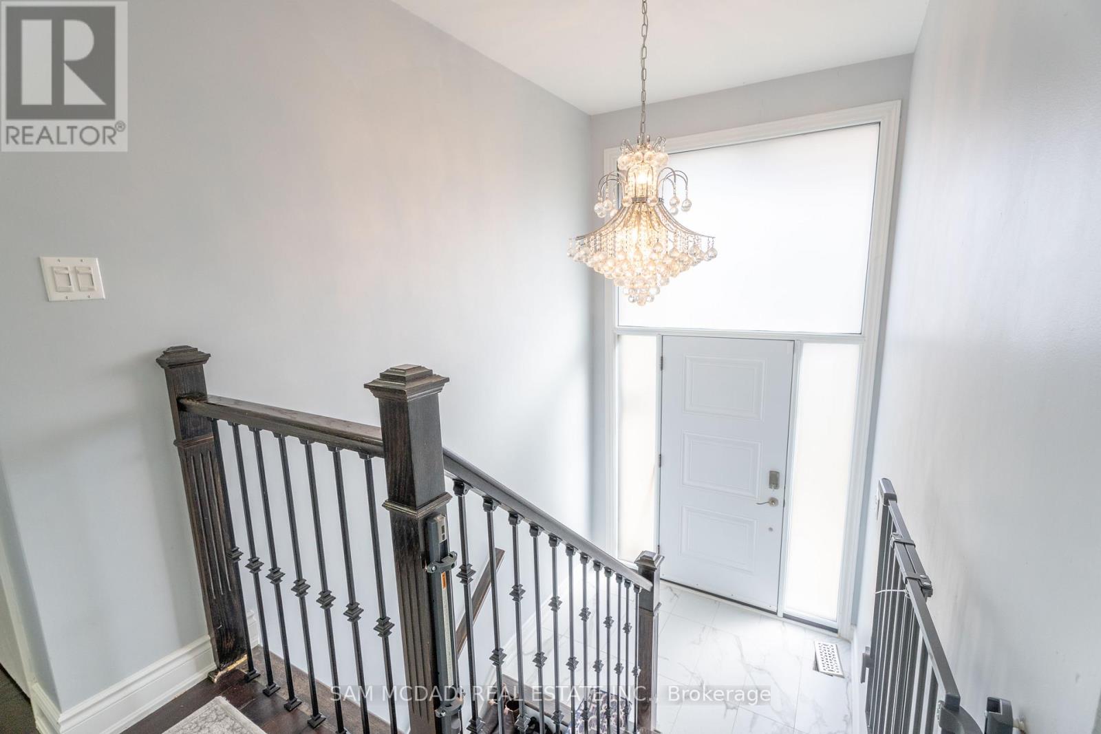 54 Bearbury Drive, Toronto, Ontario  M9C 2G9 - Photo 3 - W13740386