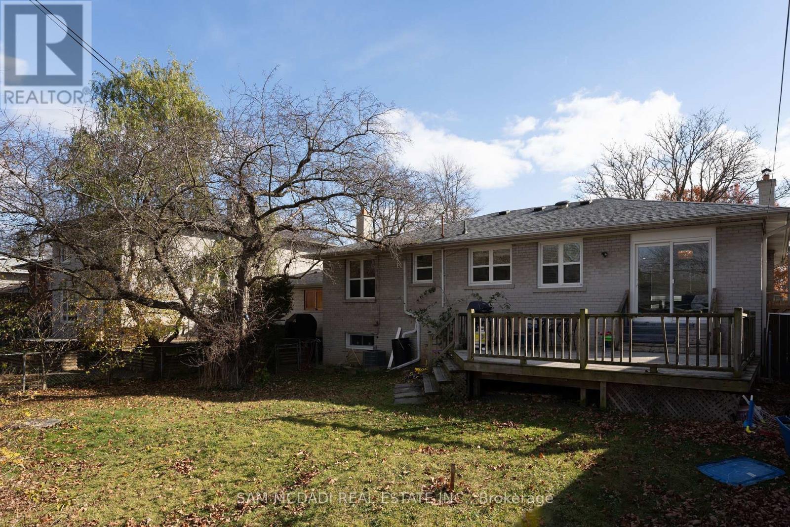 54 Bearbury Drive, Toronto, Ontario  M9C 2G9 - Photo 33 - W13740386