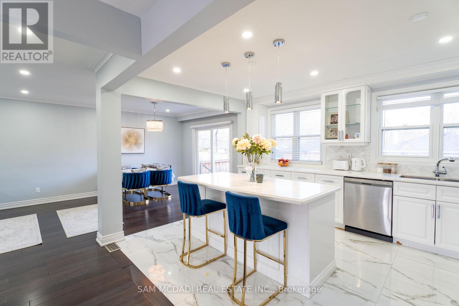 54 Bearbury Drive, Toronto, Ontario  M9C 2G9 - Photo 9 - W13740386