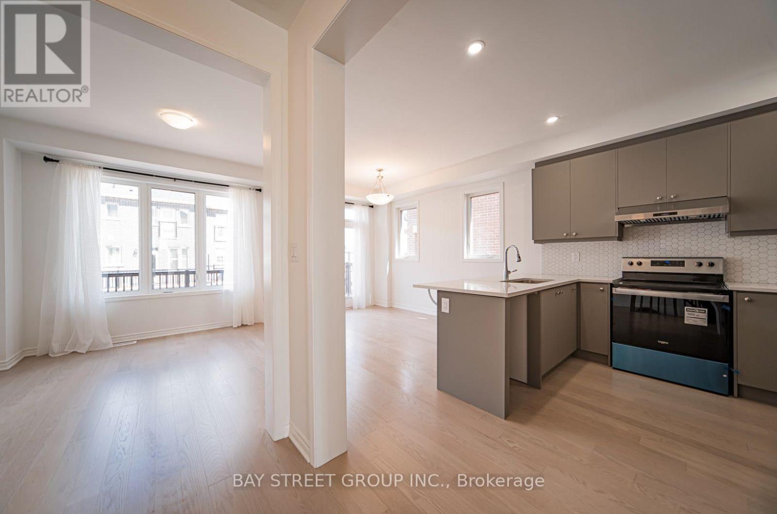 1403 William Halton Parkway, Oakville, Ontario  L6M 5N8 - Photo 12 - W13740412