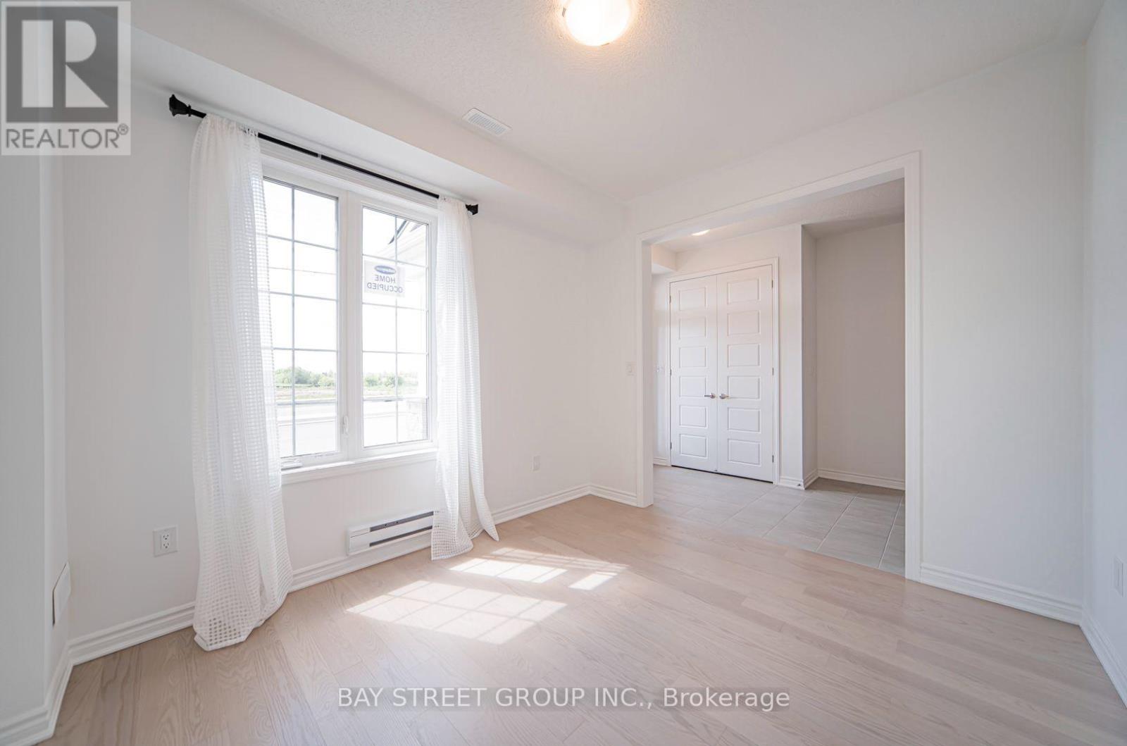 1403 William Halton Parkway, Oakville, Ontario  L6M 5N8 - Photo 7 - W13740412