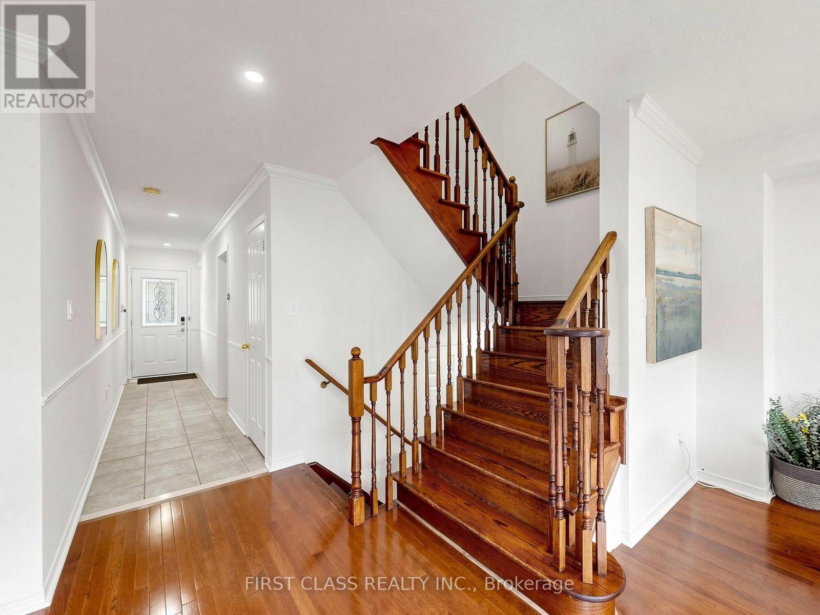 9 Revelstoke Crescent, Richmond Hill, Ontario  L4B 4T4 - Photo 17 - N13738724