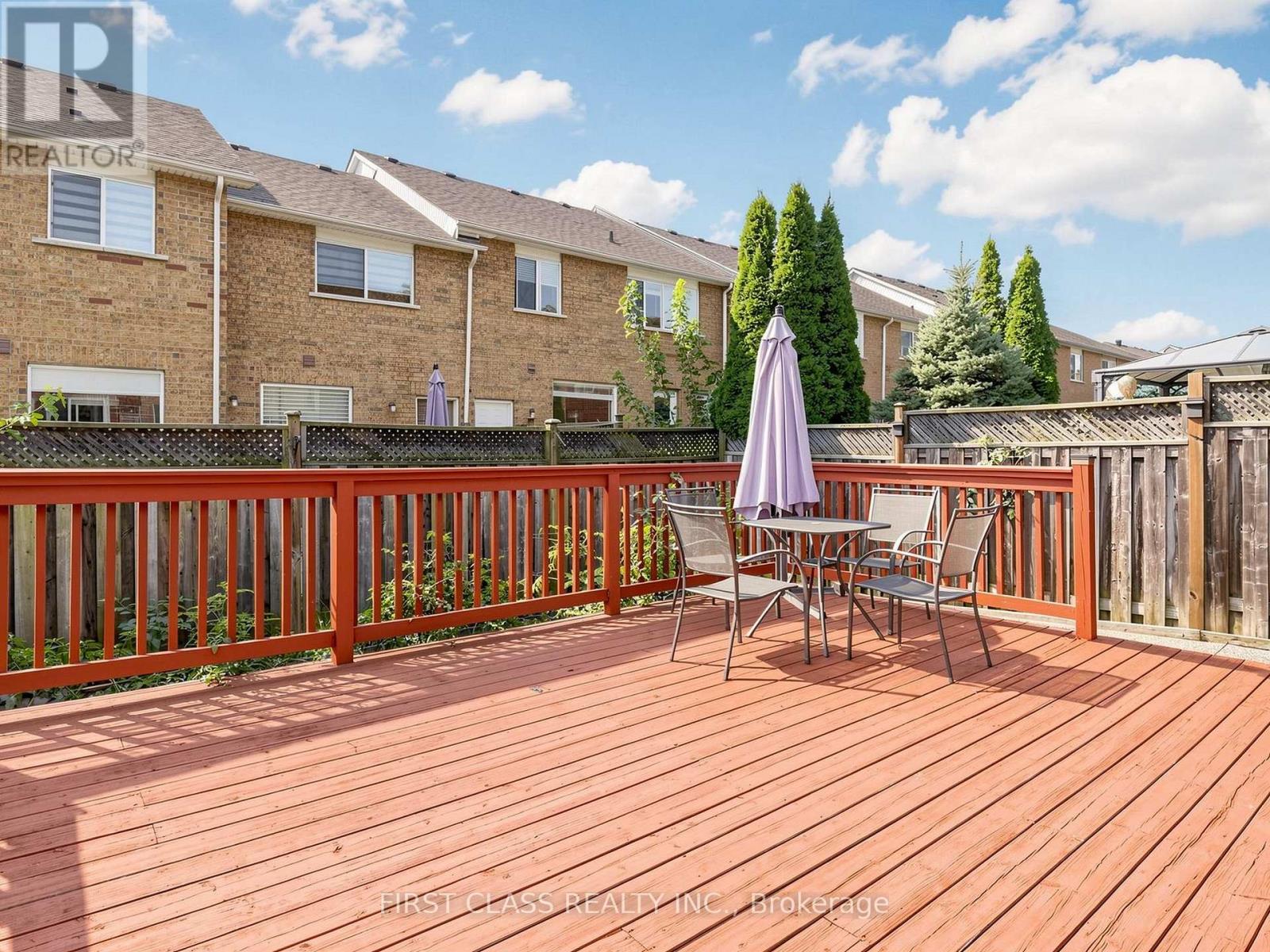 9 Revelstoke Crescent, Richmond Hill, Ontario  L4B 4T4 - Photo 40 - N13738724