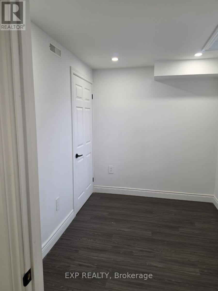 Basement - 11 Martina Crescent, Vaughan, Ontario  L4H 3B6 - Photo 6 - N13723992