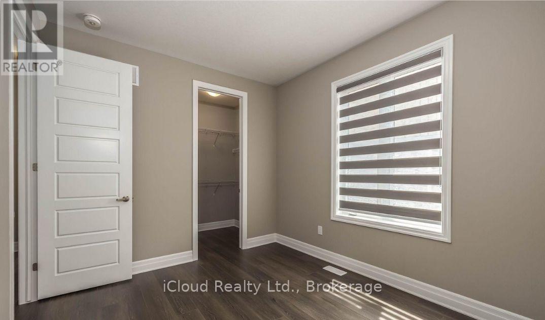 42 Milt Schmidt Street, Kitchener, Ontario  N2R 0T2 - Photo 21 - X13737806