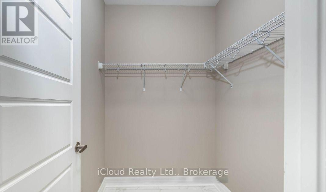 42 Milt Schmidt Street, Kitchener, Ontario  N2R 0T2 - Photo 25 - X13737806