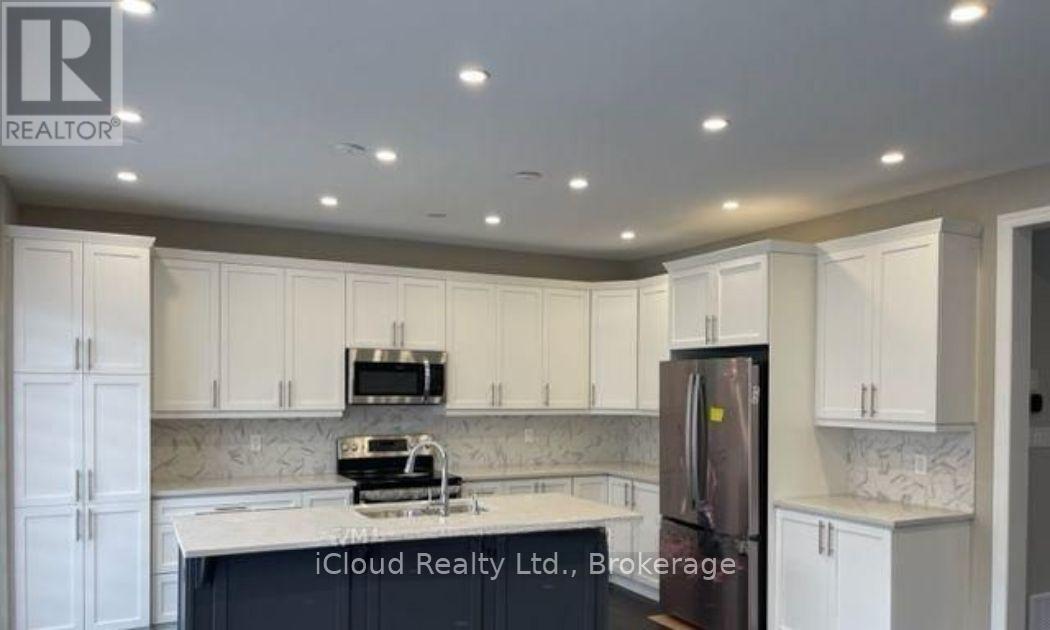 42 Milt Schmidt Street, Kitchener, Ontario  N2R 0T2 - Photo 5 - X13737806