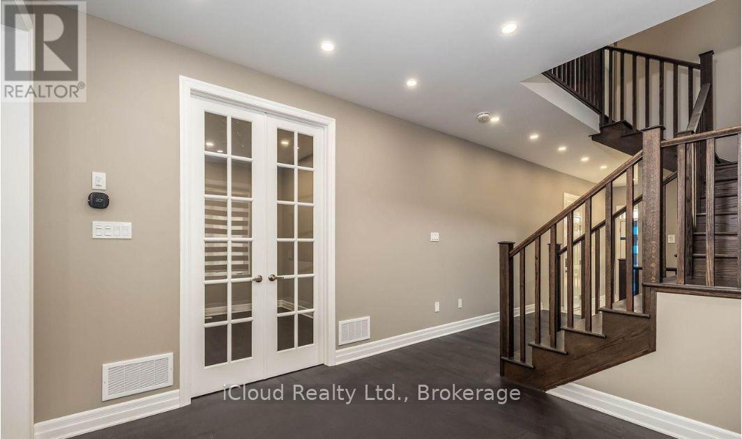 42 Milt Schmidt Street, Kitchener, Ontario  N2R 0T2 - Photo 6 - X13737806