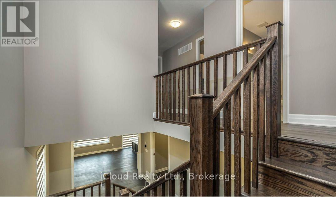 42 Milt Schmidt Street, Kitchener, Ontario  N2R 0T2 - Photo 27 - X13737806