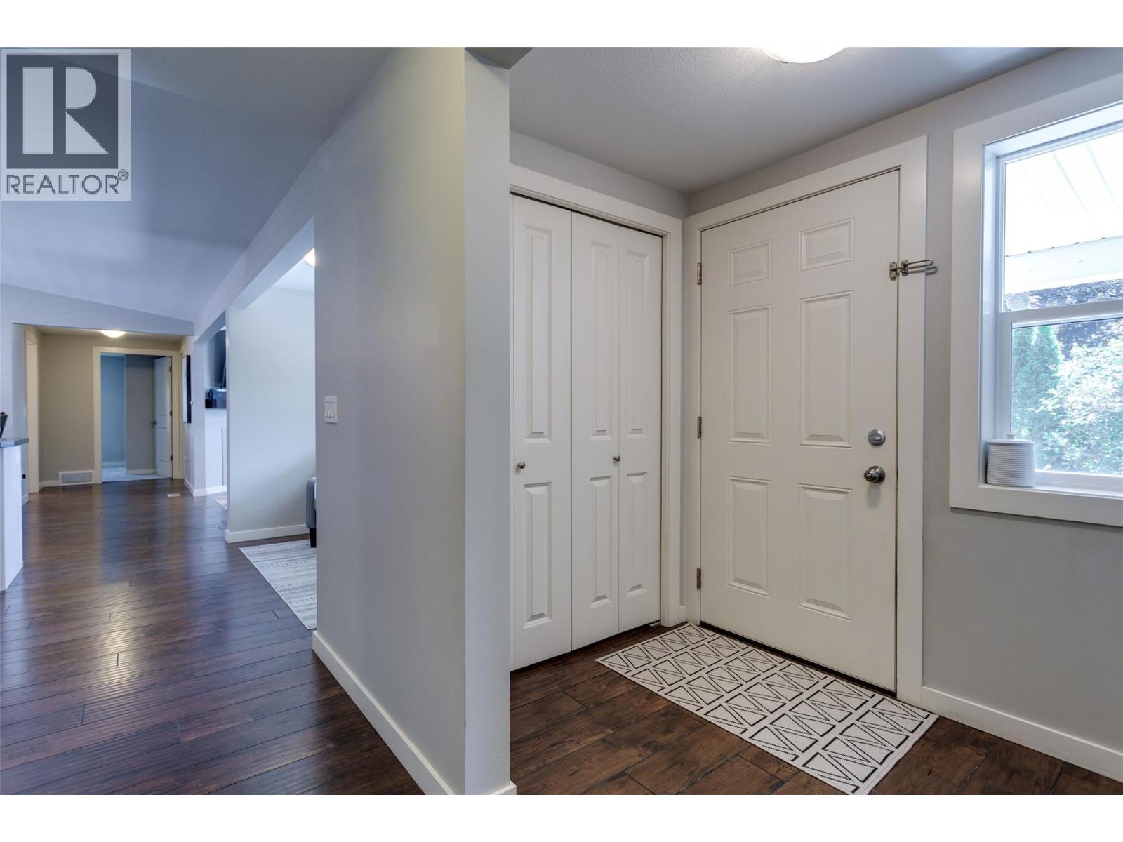 3381 Village Green Way Unit# 13, West Kelowna, British Columbia  V4T 1L2 - Photo 5 - 10390185