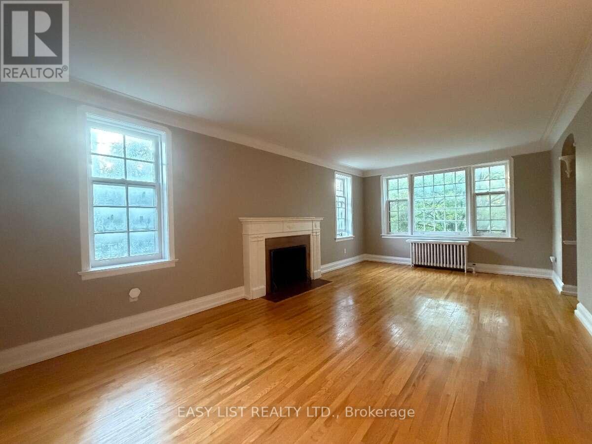 205 Ridley Boulevard, Toronto, Ontario  M5M 3M4 - Photo 15 - C13606346