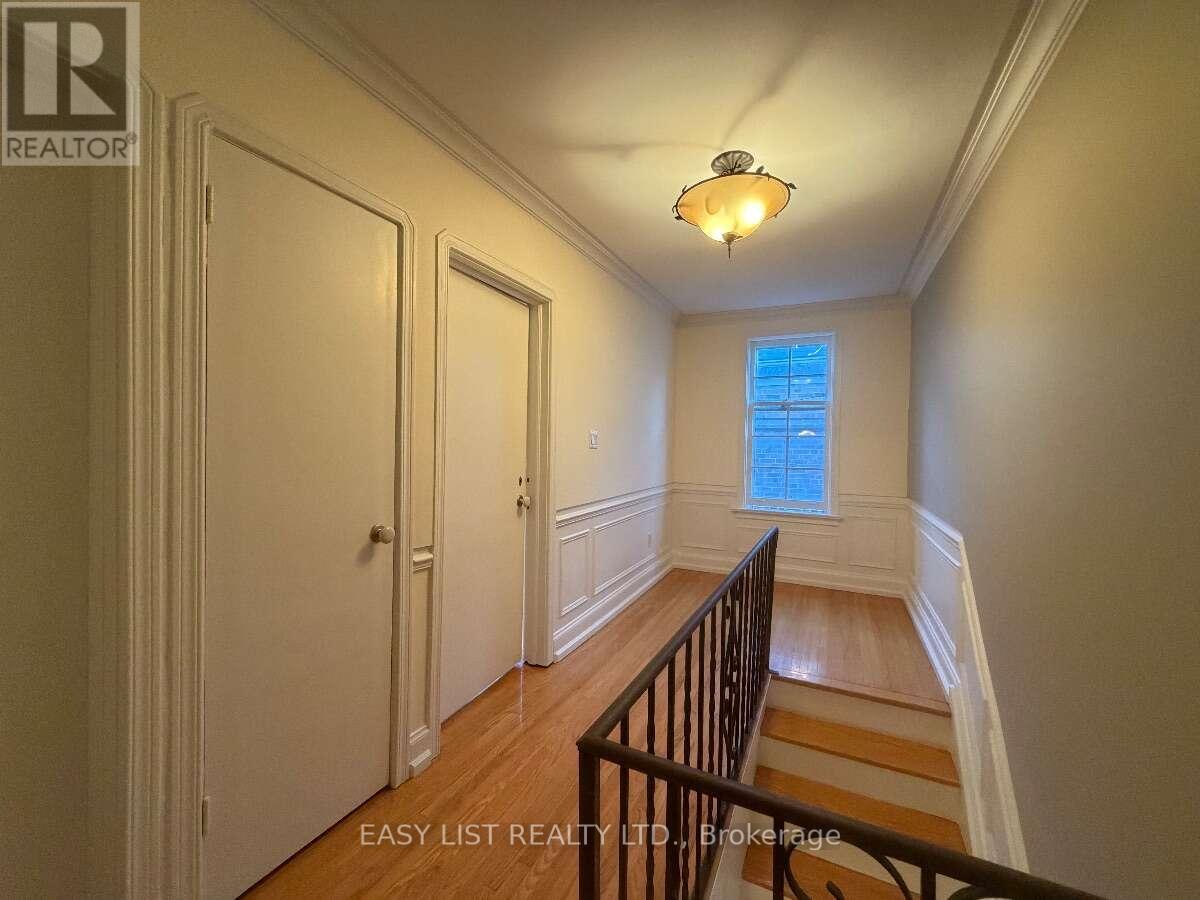 205 Ridley Boulevard, Toronto, Ontario  M5M 3M4 - Photo 25 - C13606346