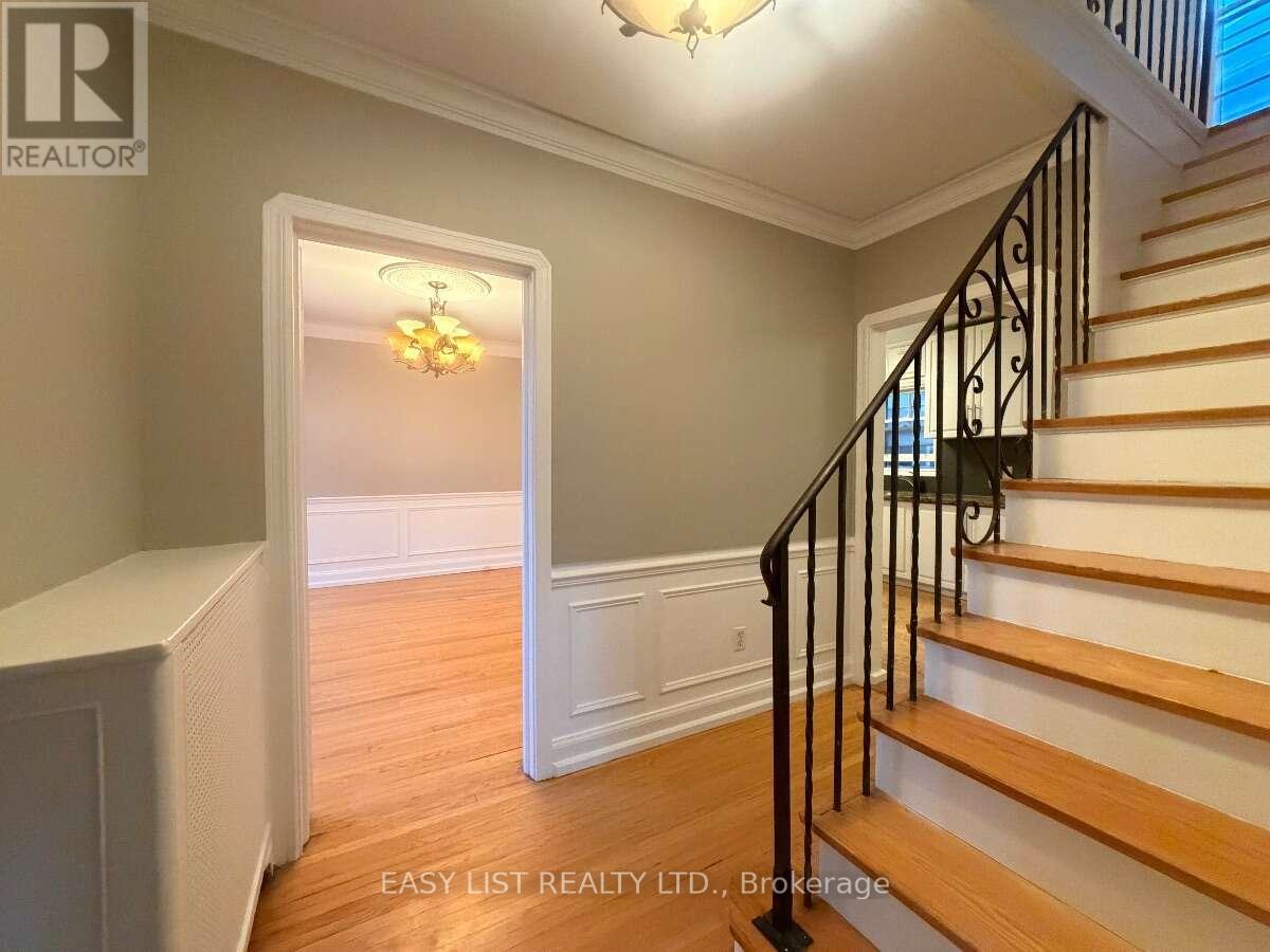 205 Ridley Boulevard, Toronto, Ontario  M5M 3M4 - Photo 21 - C13606346