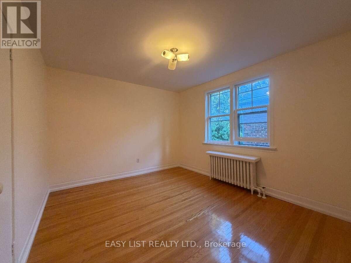 205 Ridley Boulevard, Toronto, Ontario  M5M 3M4 - Photo 29 - C13606346