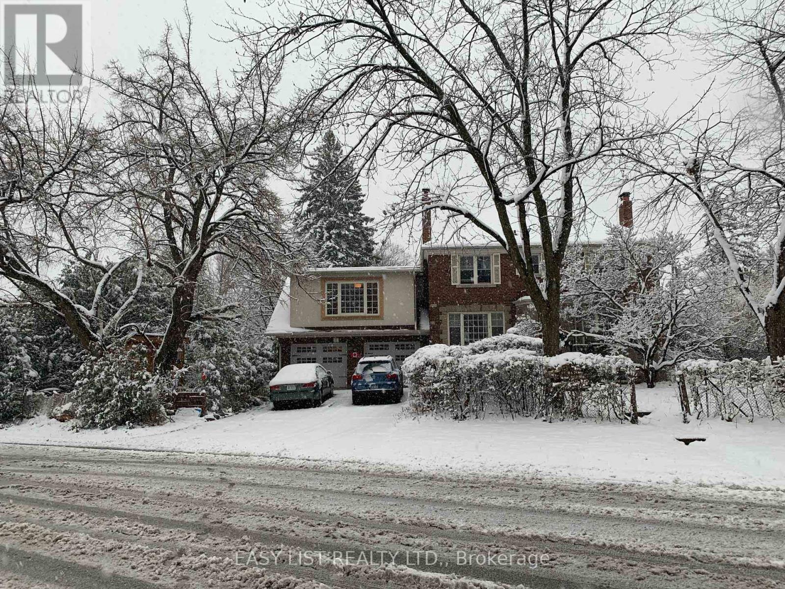 205 Ridley Boulevard, Toronto, Ontario  M5M 3M4 - Photo 7 - C13606346
