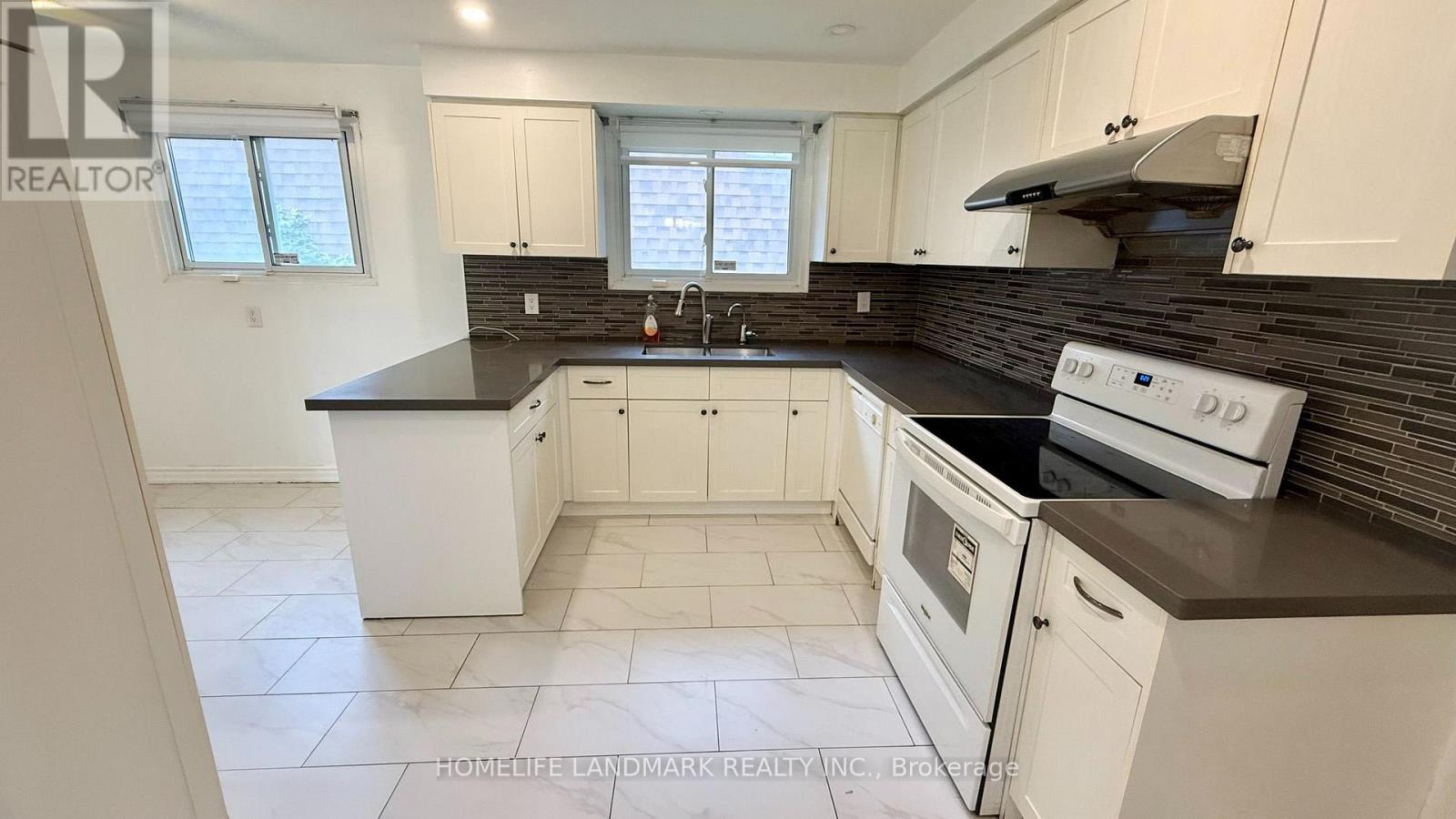 Main Floor - 47 Clancy Drive, Toronto, Ontario  M2J 2V7 - Photo 11 - C13687044