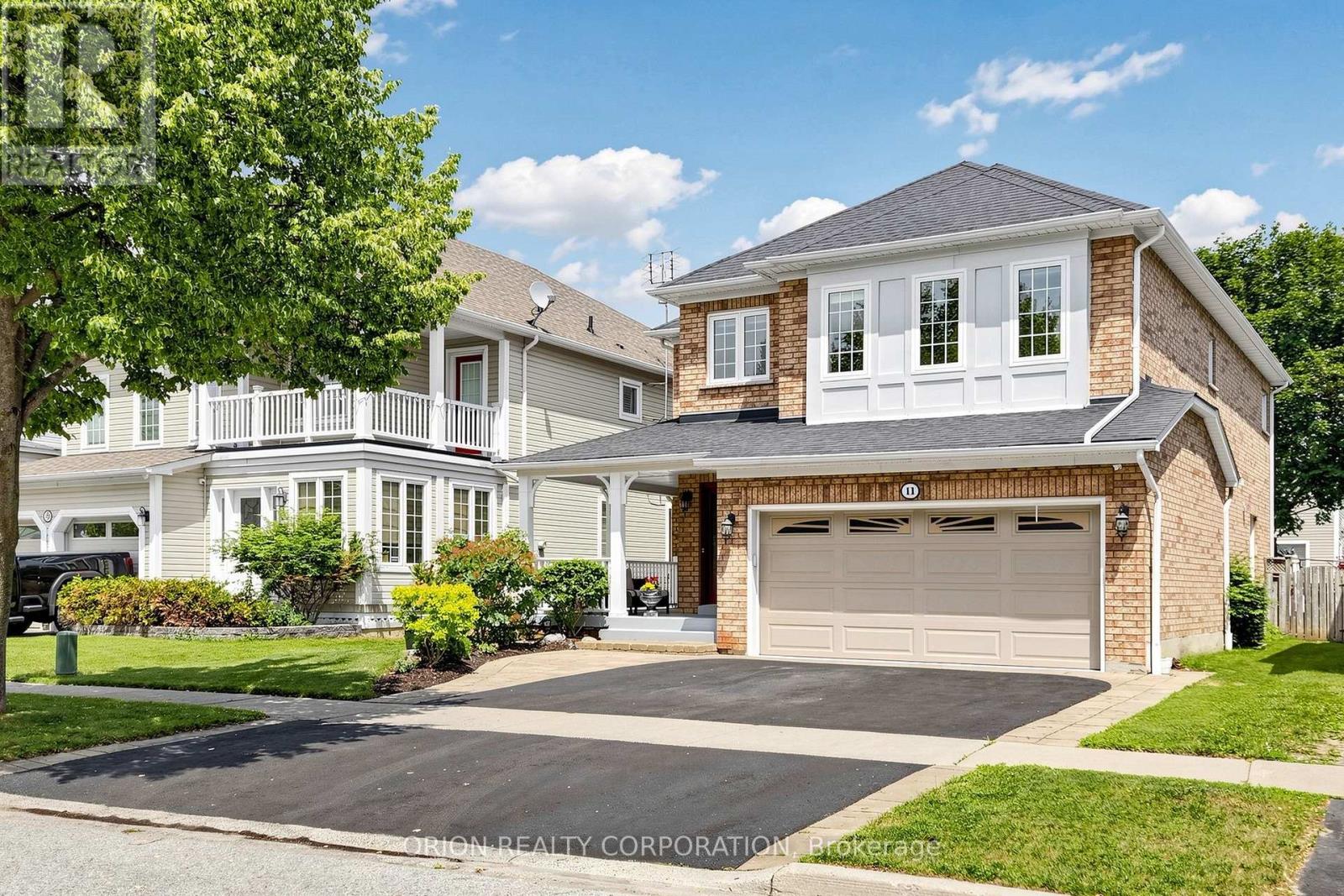 11 Davey Street, Ajax, Ontario  L1Z 1K8 - Photo 2 - E13538078