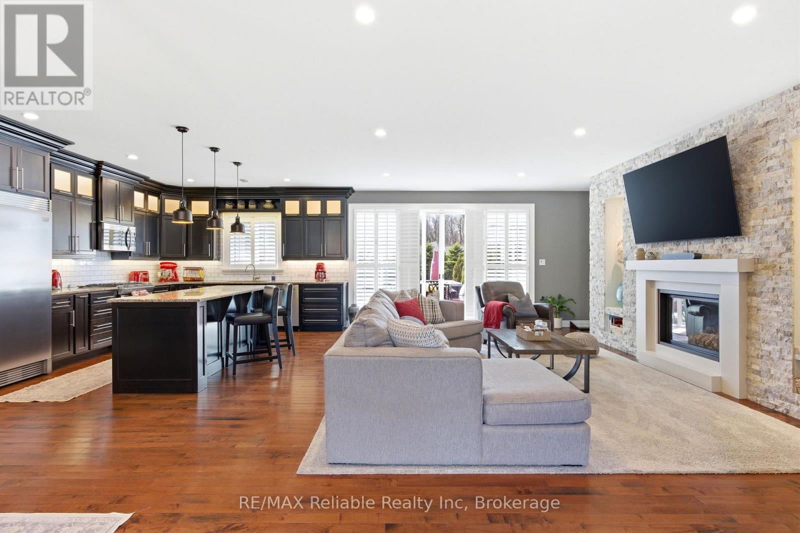 74764 Elm Crescent, Bluewater (Stanley), Ontario  N0M 1G0 - Photo 11 - X13740452