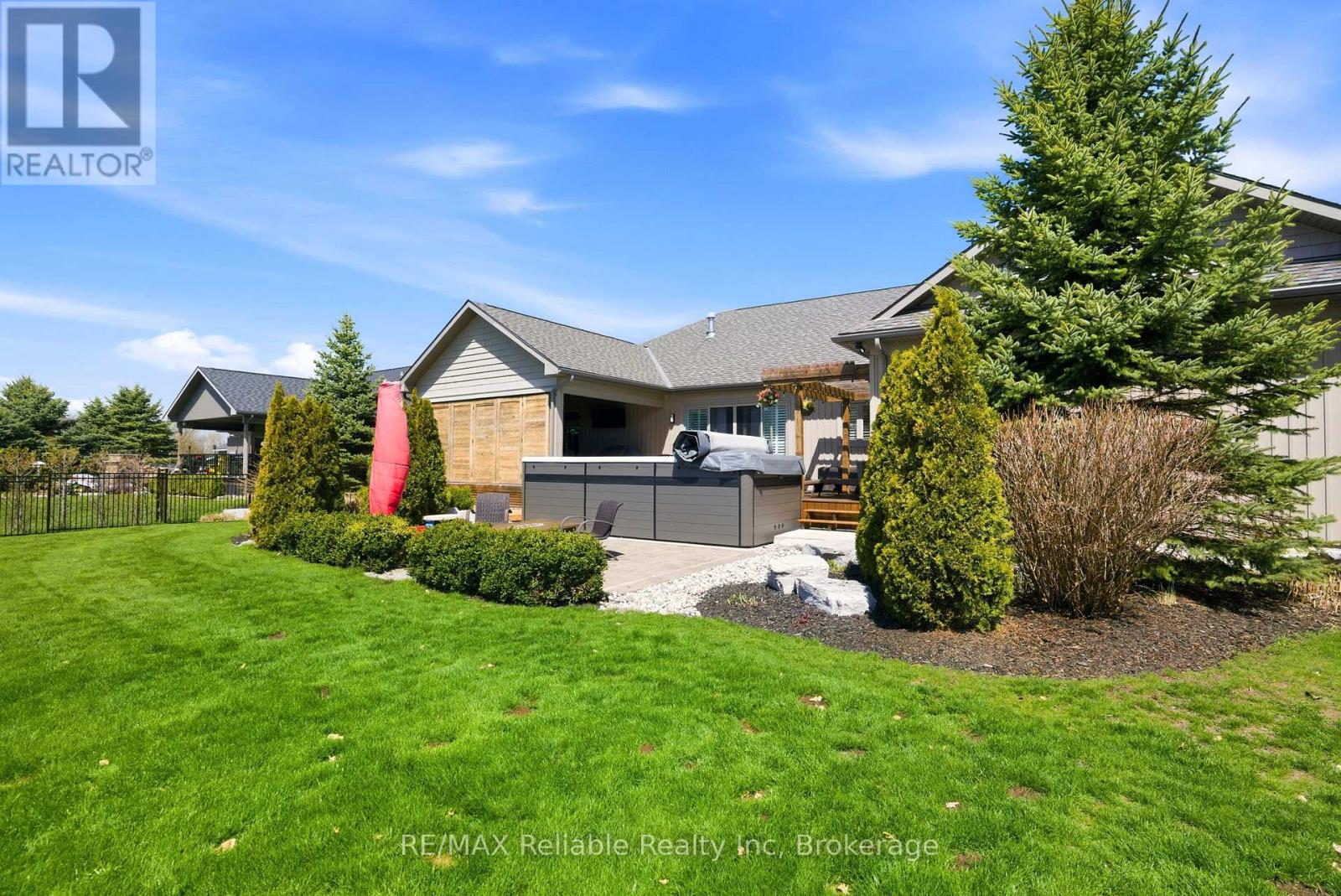 74764 Elm Crescent, Bluewater (Stanley), Ontario  N0M 1G0 - Photo 42 - X13740452