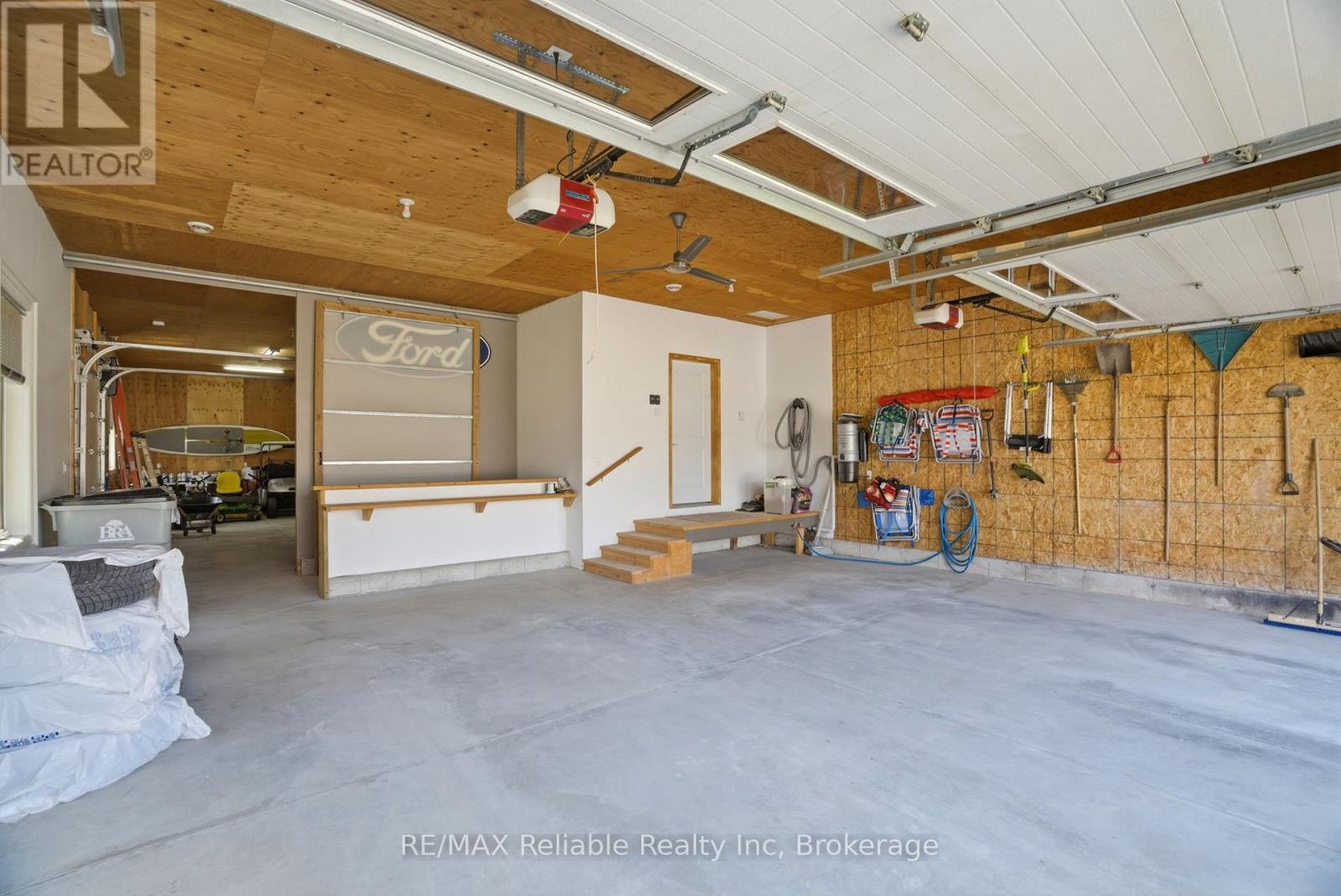74764 Elm Crescent, Bluewater (Stanley), Ontario  N0M 1G0 - Photo 46 - X13740452